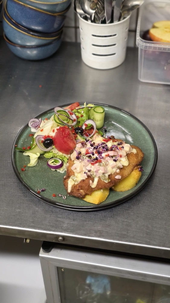 "Pipiriukas" pork steak · Photo sent